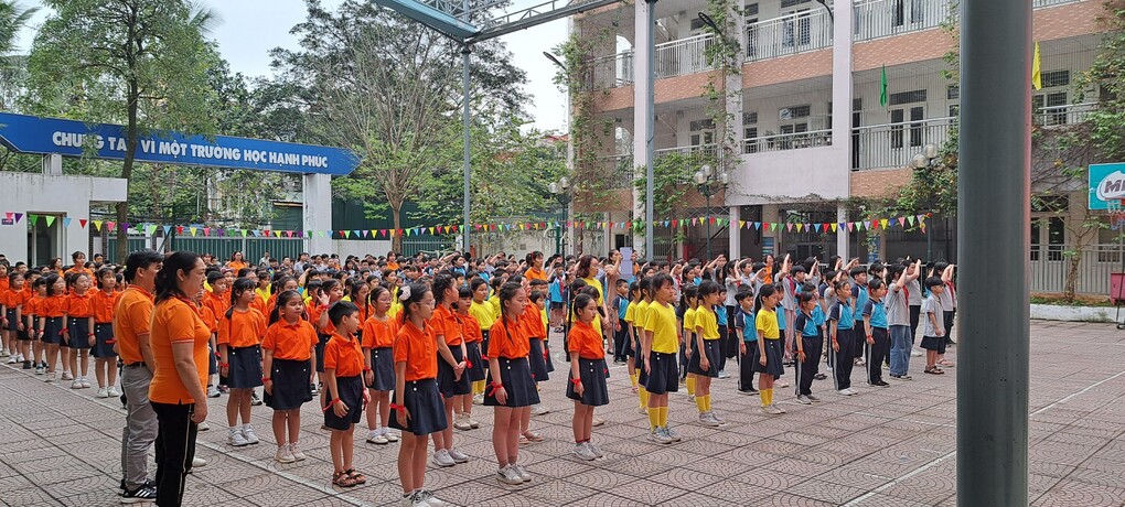 Học sinh Trường Tiểu học Vạn Phúc hân hoan tham gia Ngày hội “Thiếu nhi vui khỏe”
